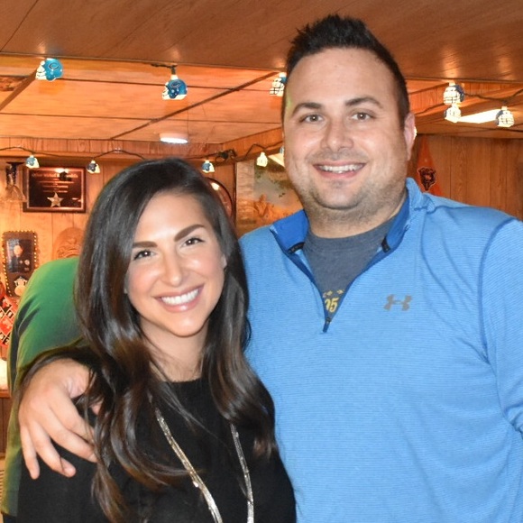 Meet your Posher, Christa - Picture 1 of 1